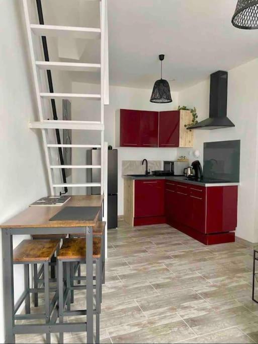 Appartement Centre Ville Saint-Amand-Mont-Rond Екстериор снимка